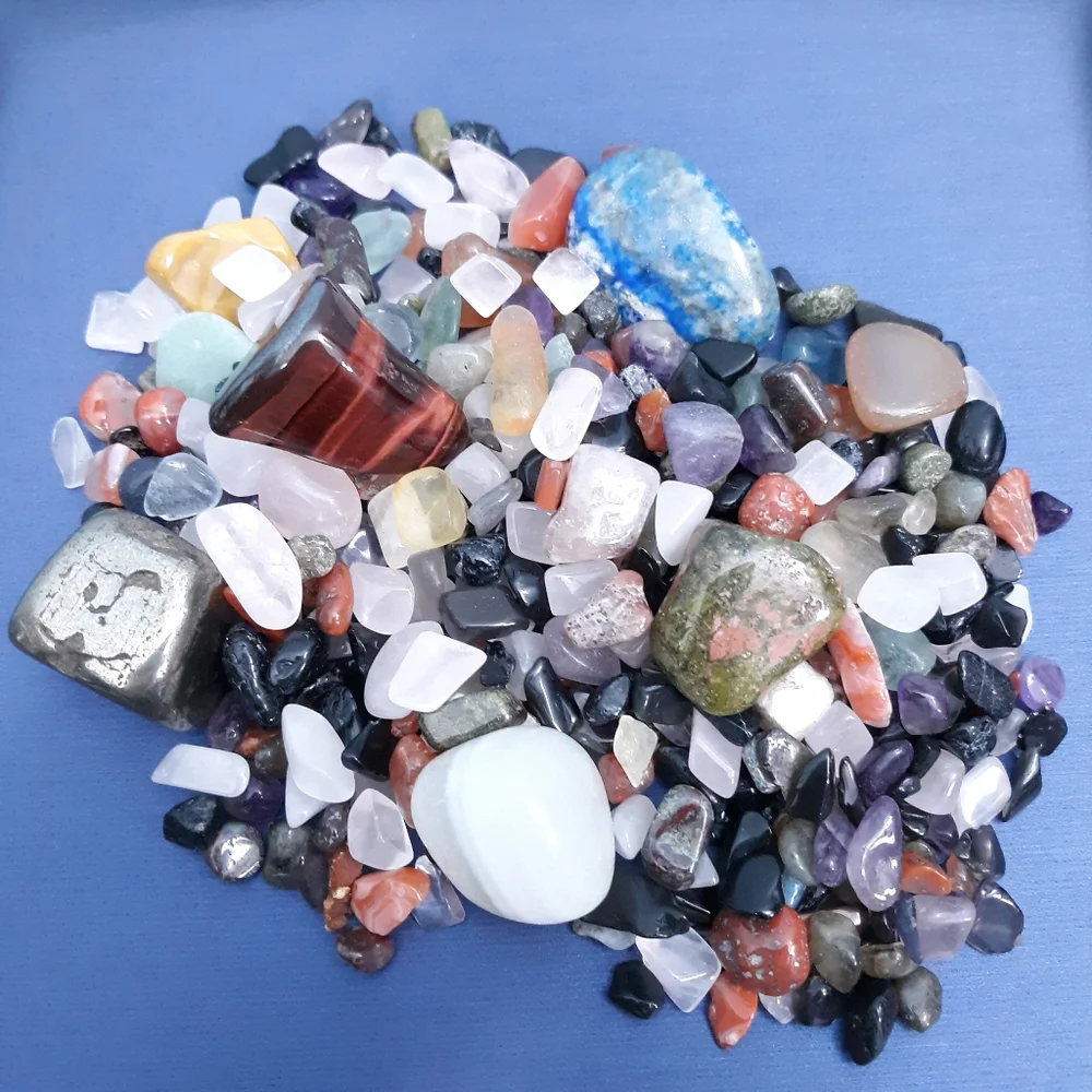 Crystal Jar Mini Mineral Assortment Red Tiger's Eye Pyrite Lapis Lazuli Blue Red